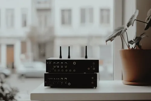 Signal Lite product preview.